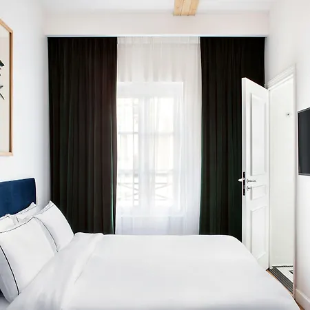 Hotel Rendez-vous Batignolles