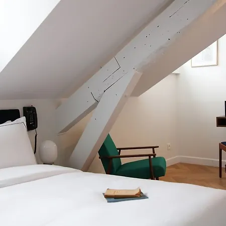 Hotel Rendez-vous Batignolles Paris