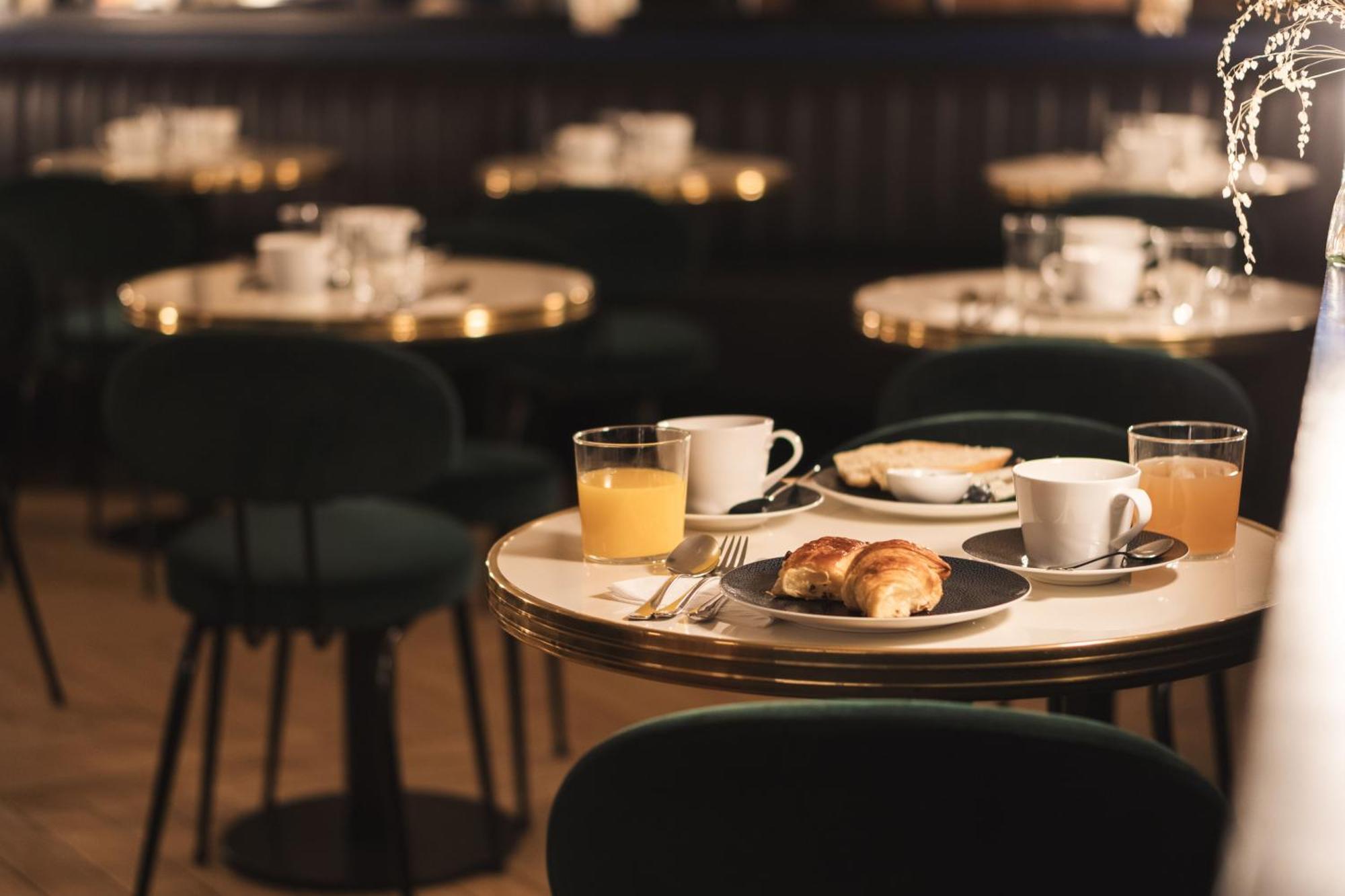 Hotel Rendez-vous Batignolles Paris