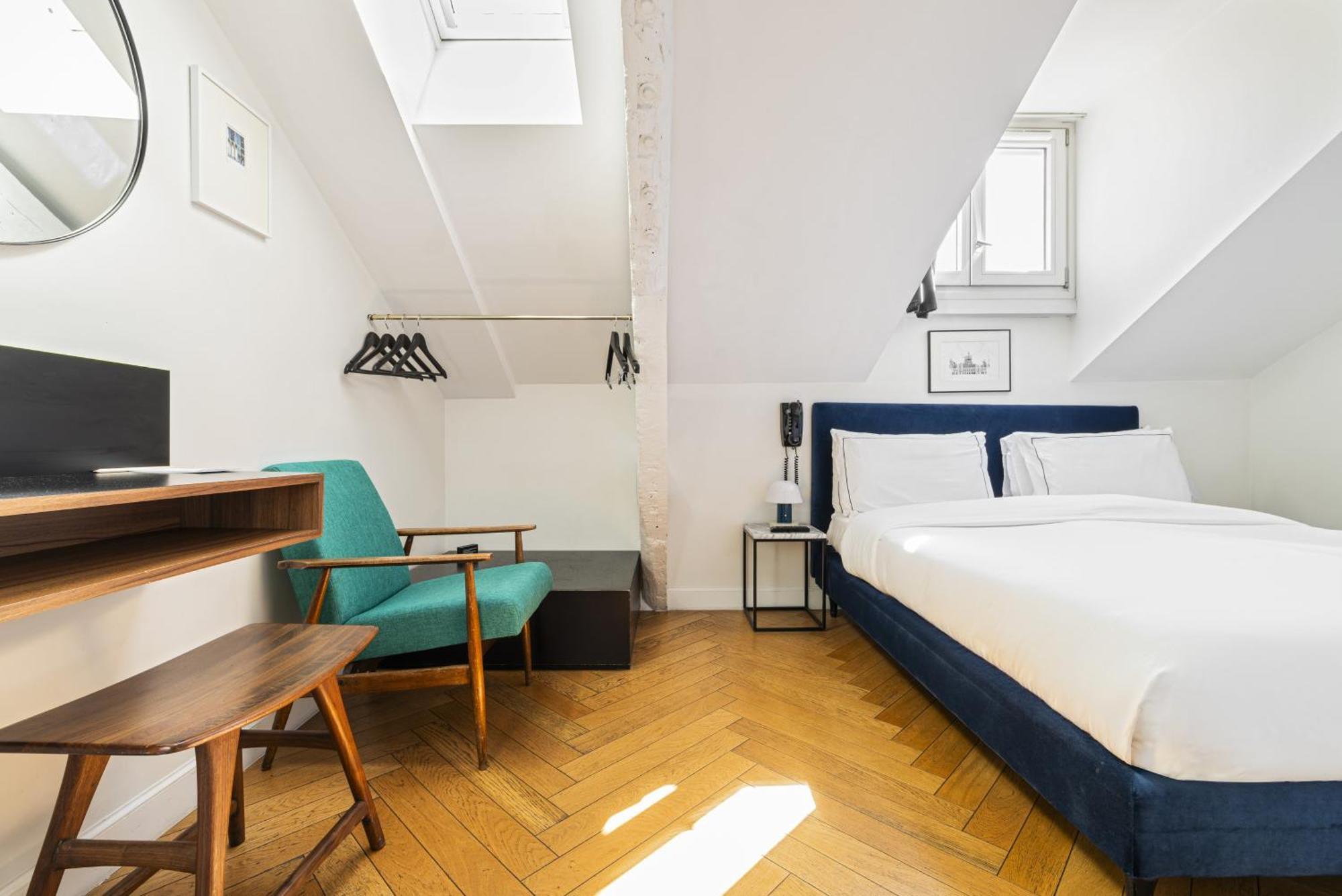 Hotel Rendez-vous Batignolles Paris