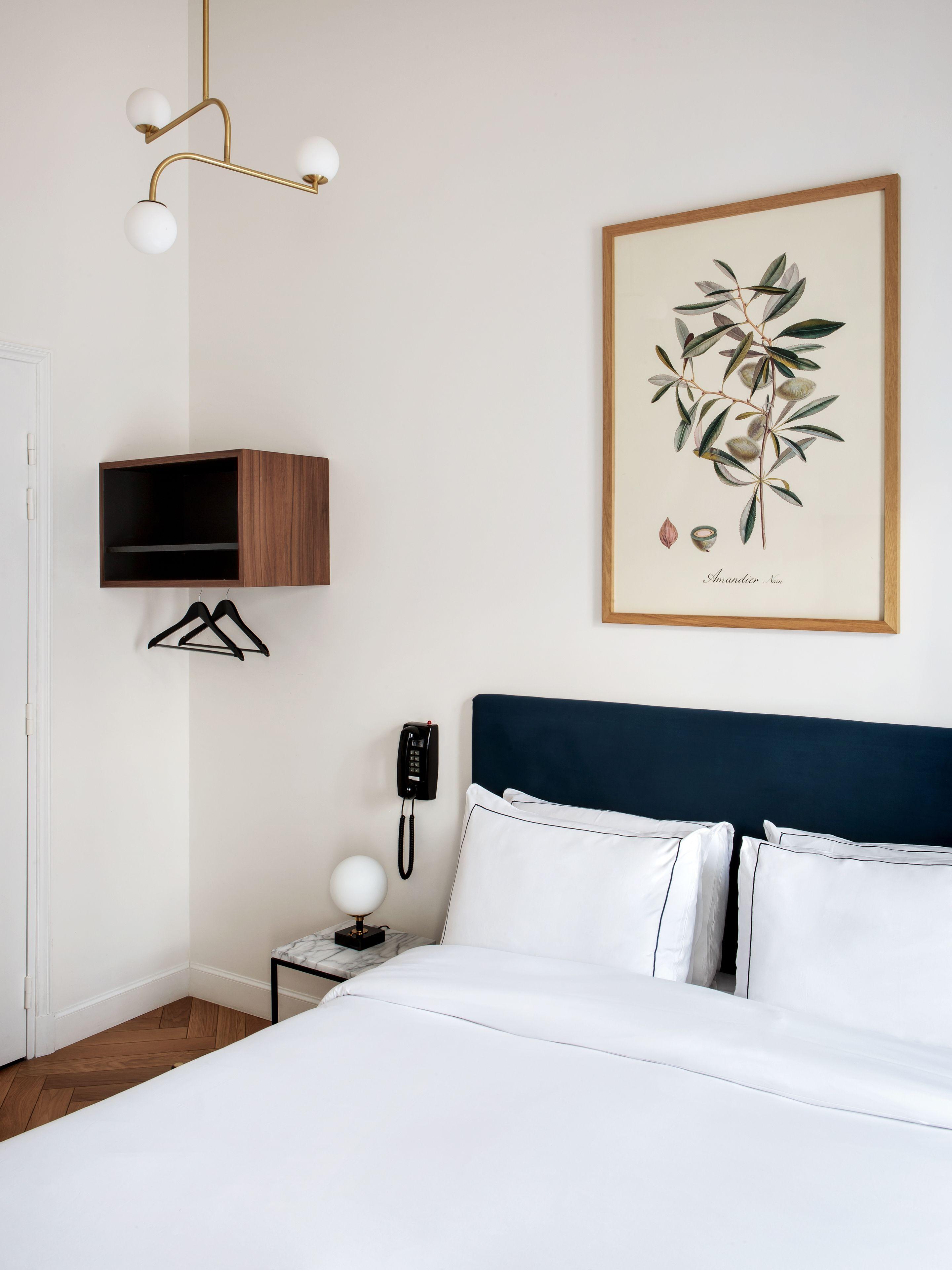 Rendez-vous Batignolles 3* Paris